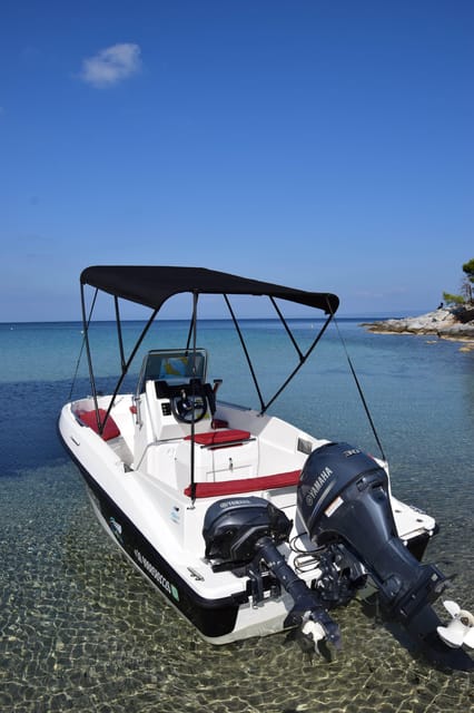Nea Fokea: Boat Renal without License - What the $180 price really buys you
