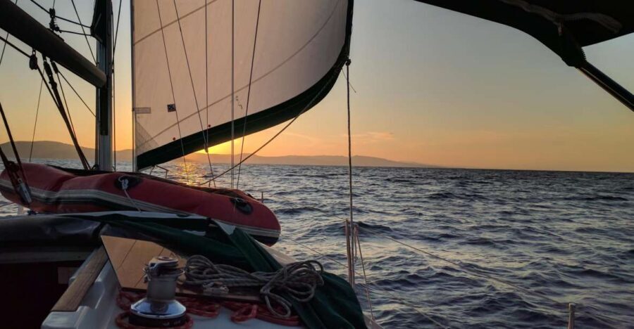 Neos Marmaras: Sunset West Sithonia Islets Sailboat Tour - The 3-Hour Flow: Neos Marmaras Port to Kelyfos Island and Back