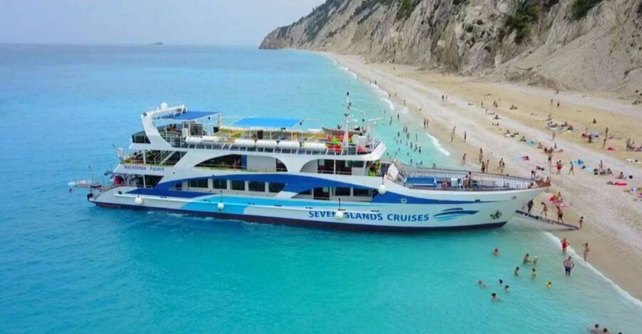 Nidri daily cruise in the Ionian with Makedonia Palace - Value and the “greatest hits” feel of the Ionian day