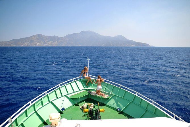 Nisyros The Volcanic Island, from Kos - What it’s like with groups: max 45 people and an organized day