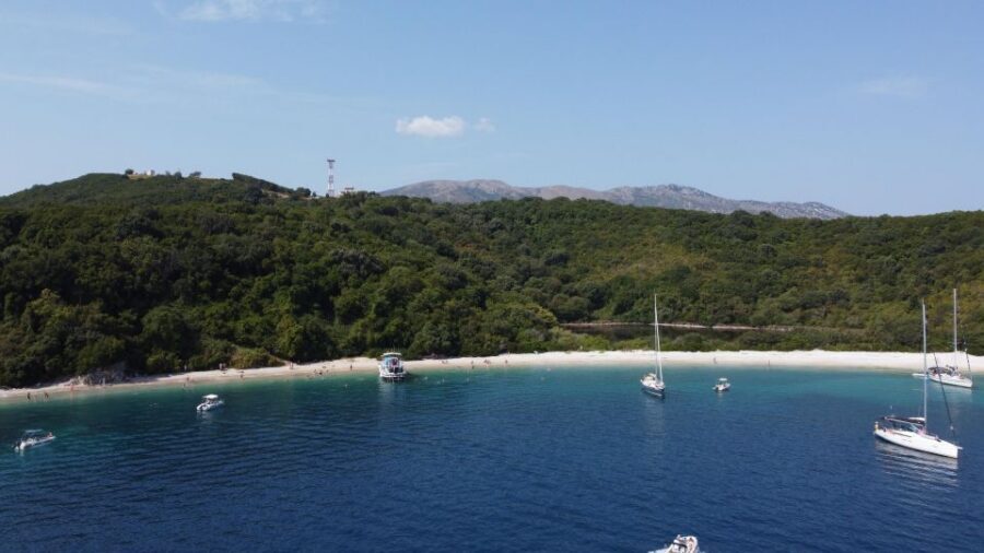 Northeast Corfu Coastal: Swim, Snorkel with lunch & drinks - Between swims: how the onboard bar and guided narration fit together