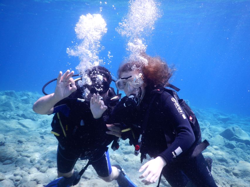 Oia: 2 Guided Scuba Dives off Santorini for Certified Divers - Gear, tanks, and what you need to bring