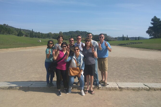 Olympia Skip-The-Lines private tour with official tourist guide - Entering the archaeological park without buying a ticket