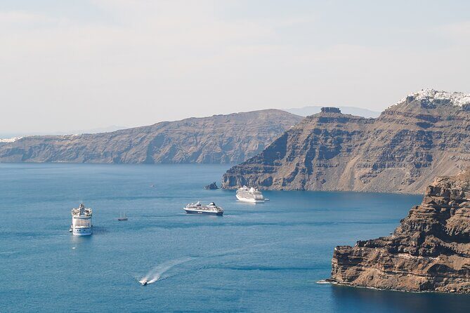 One Day in Santorini from Cruise Ship: Ultimate Island Tour - A Four-and-a-Half-Hour Santorini Game Plan