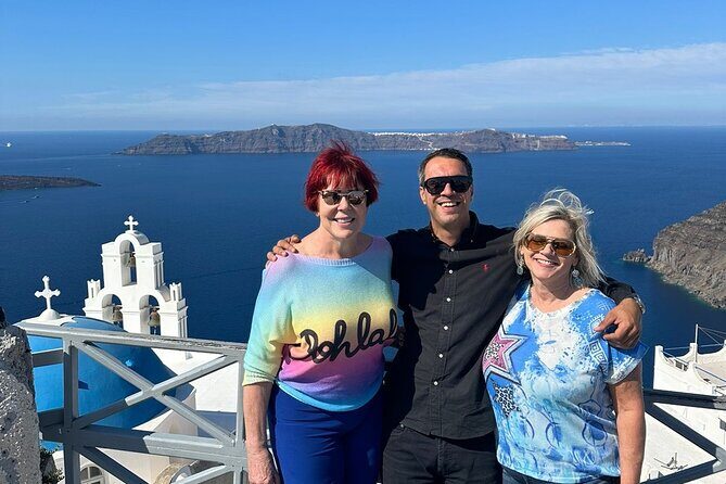 One Day in Santorini from Cruise Ship: Ultimate Island Tour - Oia Stop: 1 Hour in a Cliffside Town