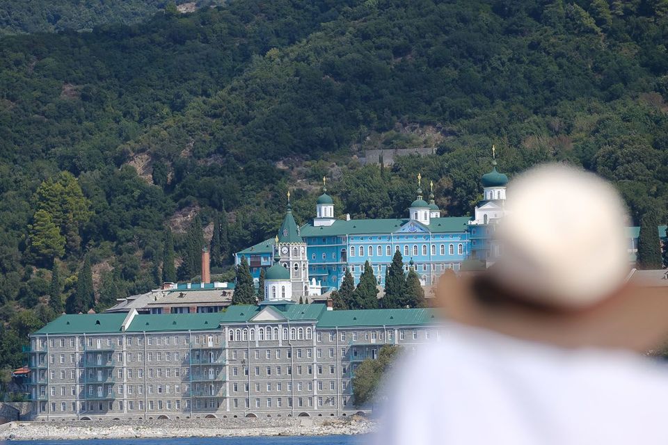 Ouranoupoli: Mount Athos Cruise with Ammouliani Island Visit - Why the Mount Athos coast is worth seeing by boat