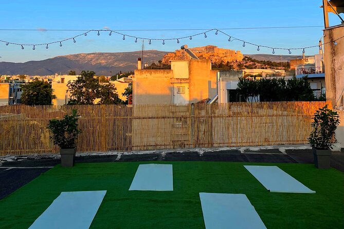 Outdoor Yoga and Pilates with Akropolis view - Private groups make the class more personal