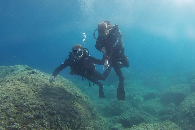 Padi Discover Scuba Diving - What’s Included: Gear, Sanitizing, and Bottled Water