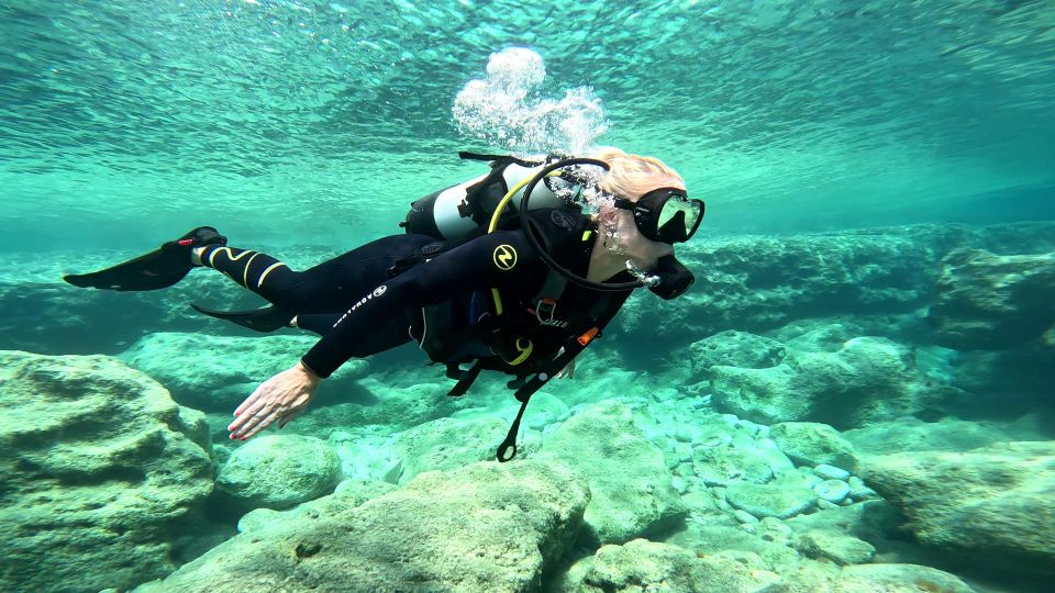 PADI Scuba Diving Program for Beginners in Peloponesse - A first look beneath the Ionian Sea