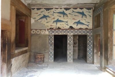 Palace of Knossos - Early Morning Ticket and avoid crowds - Meeting the guide and entering the palace