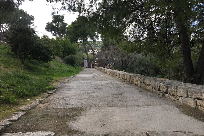 Palace of Knossos - Early Morning Ticket and avoid crowds - Timing, heat, and crowd control