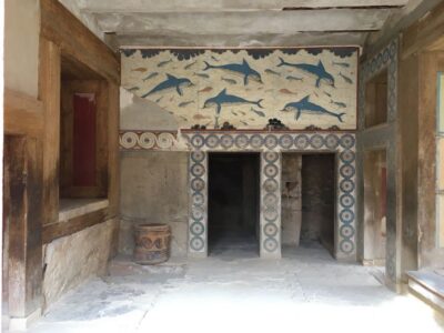 Palace of Knossos Small Group Tour - A 1.5-hour walk through the palace