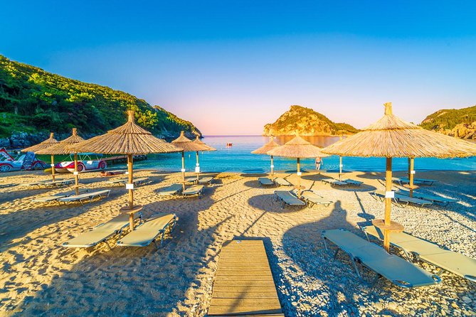 Paleokastritsa and Corfu Town private tour - What the private vehicle adds