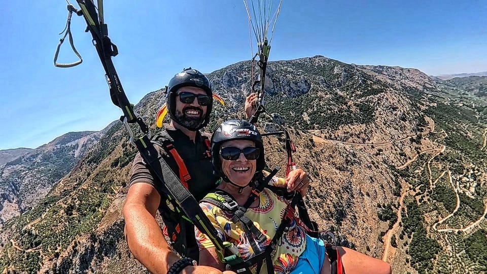 Paragliding in Chania - Why the pilot matters more than the machinery
