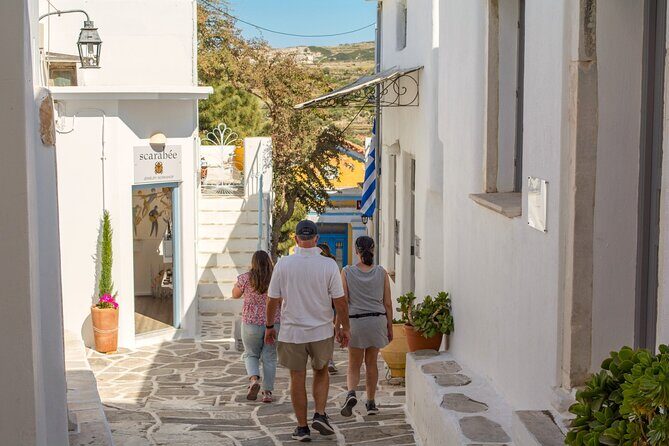 Paros & Antiparos Full-Day Discovery Guided Tour in English - Panagia Ekatontapyliani: The Hundred Gates Stop That Gives Context