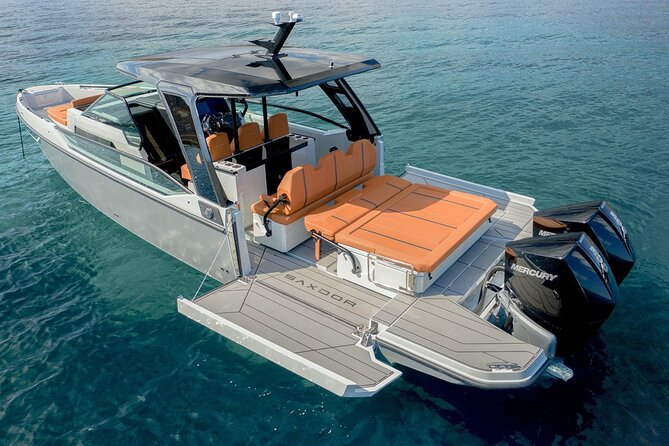 Paros-Antiparos Private Cruise on a Luxurious Saxdor 320 - The caves of Antiparos