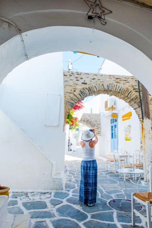 Paros: Exclusive Sunset Highlights Tour by Luxury Minivan - Naousa: a pretty port with a Venetian mark