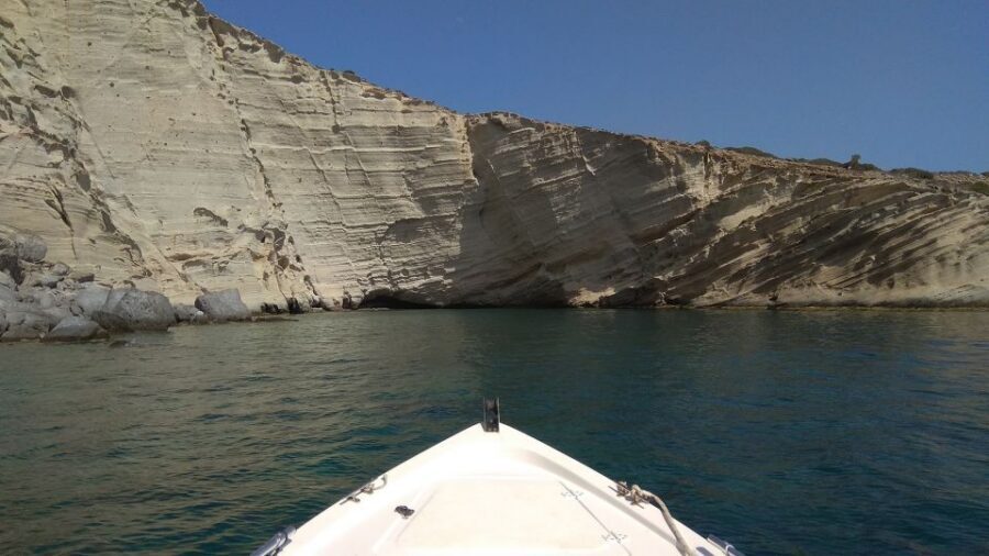 Paros: Full-Day New Modern Boat Rental with Self-Driving - Handling weather and waves: how to stay comfortable