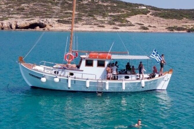 Paros Half Day Boat Tour from Naoussa port and Bay . - On board with Captain Thanos and the Anna Maria crew