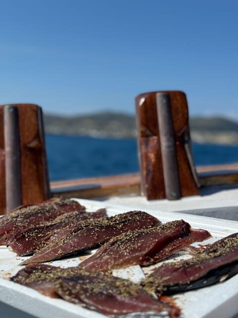 Paros: Highlights Tour with Fishing & Tasting in Naoussa - Sunset cruise (18:00–20:30): wine, fruit, and a slower pace