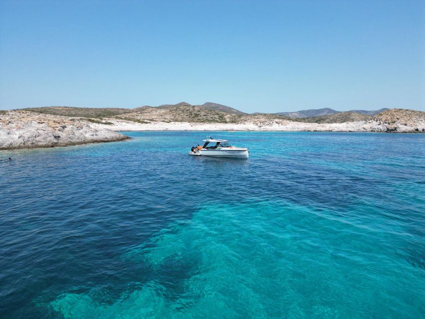 Paros: Private Paros and Antiparos Luxury Speedboat Tour - Starting from Aliki and settling into the Saxdor 320