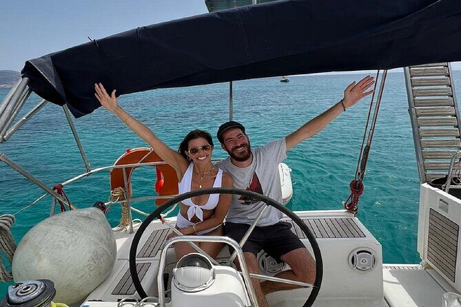 Paros Semi private Full day Sailing cruise - Southern Naxos and the wreck-site stop: more than one kind of swim