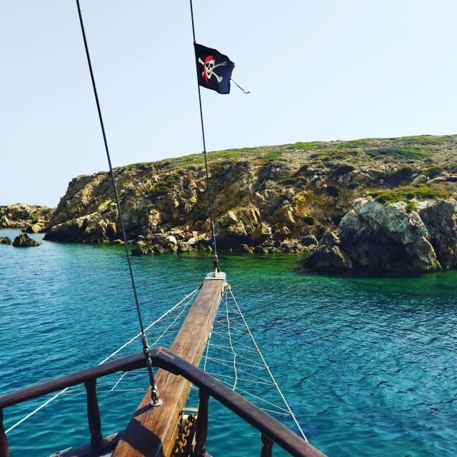 Paros: Traditional Gulet Shared or Private Island Cruise - Panteronisi Blue Lagoon: your classic late-morning to afternoon swim stop
