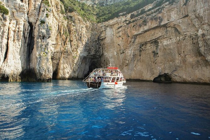Paxos Antipaxos the best boat trip from Corfu - Starting at Corfu Port around 8:00 a.m.