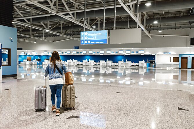 Piraeus Port/Hotels to Athens Airport Private Transfer-Meet&Greet - Timing your departure from Piraeus