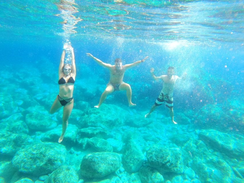 Porto Vromi: Cruise to Navagio, Turtle island & Keri Caves - A private boat day from Porto Vromi