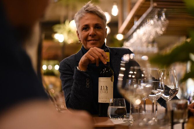 PREMIUM Semi-Private Athens Afternoon Food Tour & Wine Tasting - Stop 2 in Syntagma: four Greek wines with cheese