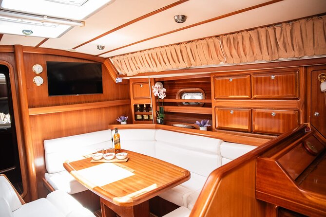 Private 2 Hours Sunset Cruise To Klima - What the Private Format Is Really Worth