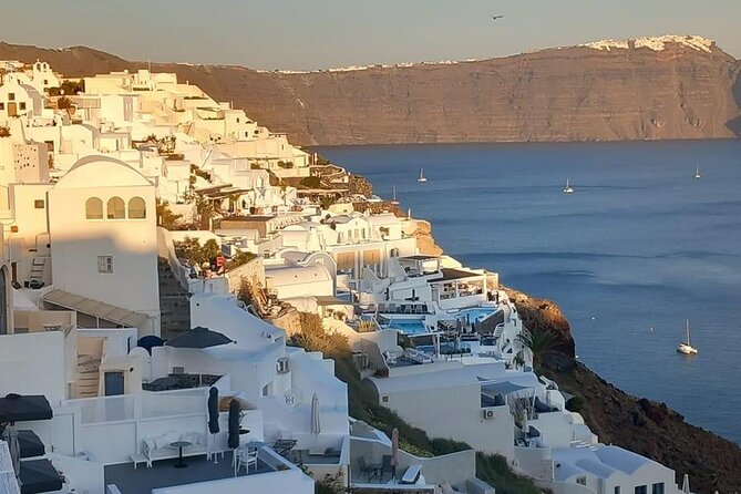 Private 6 hour guided tour in Santorini !!! - What the private format changes