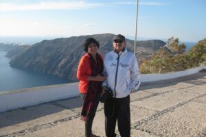 Private 8h tour on Santorini - Red Beach + Akrotiri area: volcanic color without the hike-for-nothing