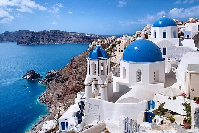 Private 8h tour on Santorini - Imerovigli and Skaros: caldera photos with walking room