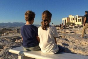 Private Acropolis for Families Tour - Getting your bearings: what the 2-hour visit feels like
