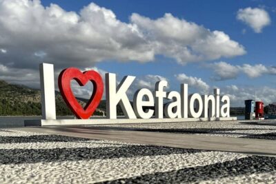 Private Argostoli Stroll: Nature, Locals, Tradition, and Flavors - Starting at the port with Sandra or Katerina