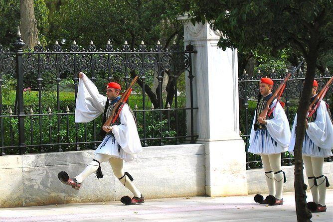 Private Athens Landmarks Layover Tour - Watching the Changing of the Guard at Parliament