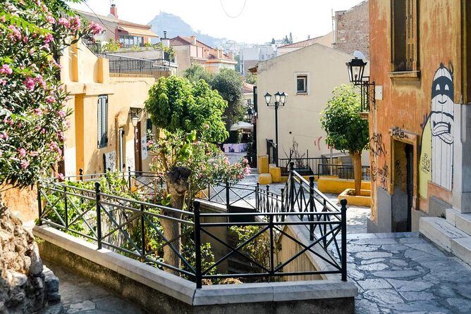Private Athens Landmarks Layover Tour - The Hellenic Parliament area: quick context before you move on