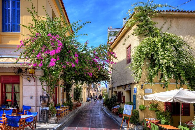 Private Athens Morning Walking Retreat Tour - Mitropoleos Street, two churches, and coffee in the shade