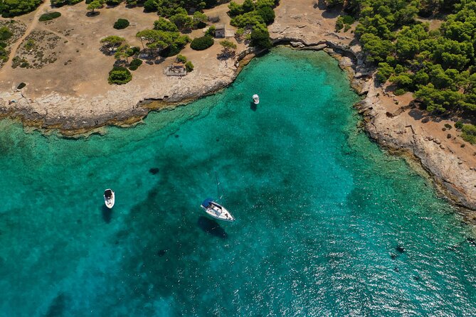 Private Boat Excursion to Aegina and Moni Islands from Athens - A relaxed seafood stop in Perdika