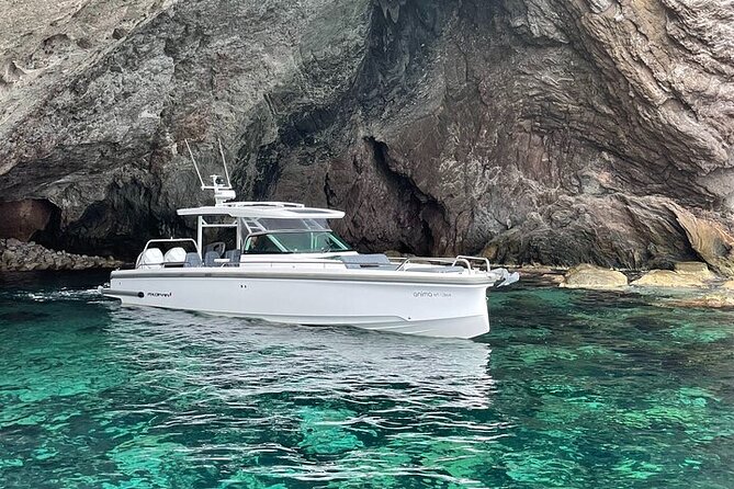 Private Boat Tour Paros, Antiparos & Blue Lagoon - Half Day - Leaving from Alyki for a Private Day on the Water