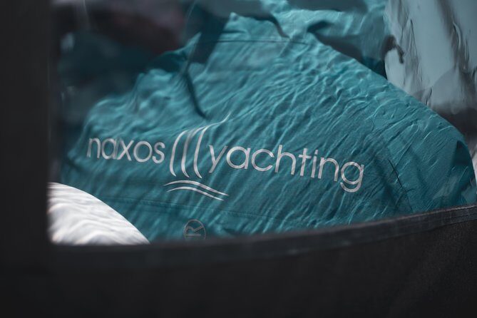 Private Catamaran All-Inclusive Cruise in Naxos - The Greek lunch onboard: what’s included and why it matters