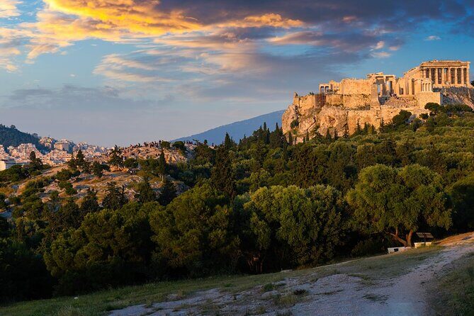 "Private City Tour of Athens" - From Greek Parliament to the Unknown Soldier: Syntagma Square and the Euzones