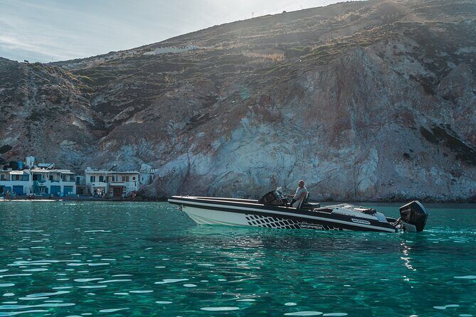 Private Cruise with Speedboat: Kleftiko- Sarakiniko- Sykia cave - Pollonia: the calmer town stop for food and reset time