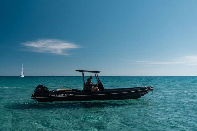 Private Cruise with Speedboat: Milos- Polyaigos- Kimolos - Why a private RIB works well around Milos