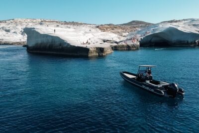 Private Cruise with Speedboat: Milos- Polyaigos- Kimolos - Polyaigos brings the clearest water