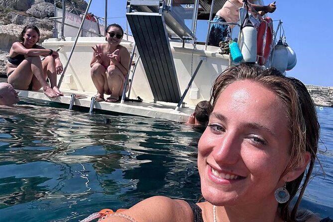 Private daily Cruise or Sunset for Swimming Max 15 persons - The 3-hour flow: two stops, multiple swim moments