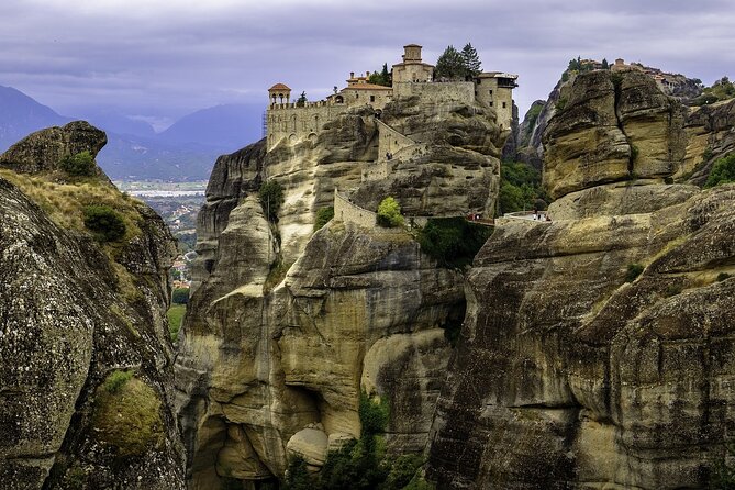 Private day tour to Meteora from Thessaloniki without guide - Why Meteora works as a long day from Thessaloniki