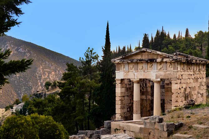 Private Day Trip of Delphi from Athens - Food, drinks, and the practical comfort level